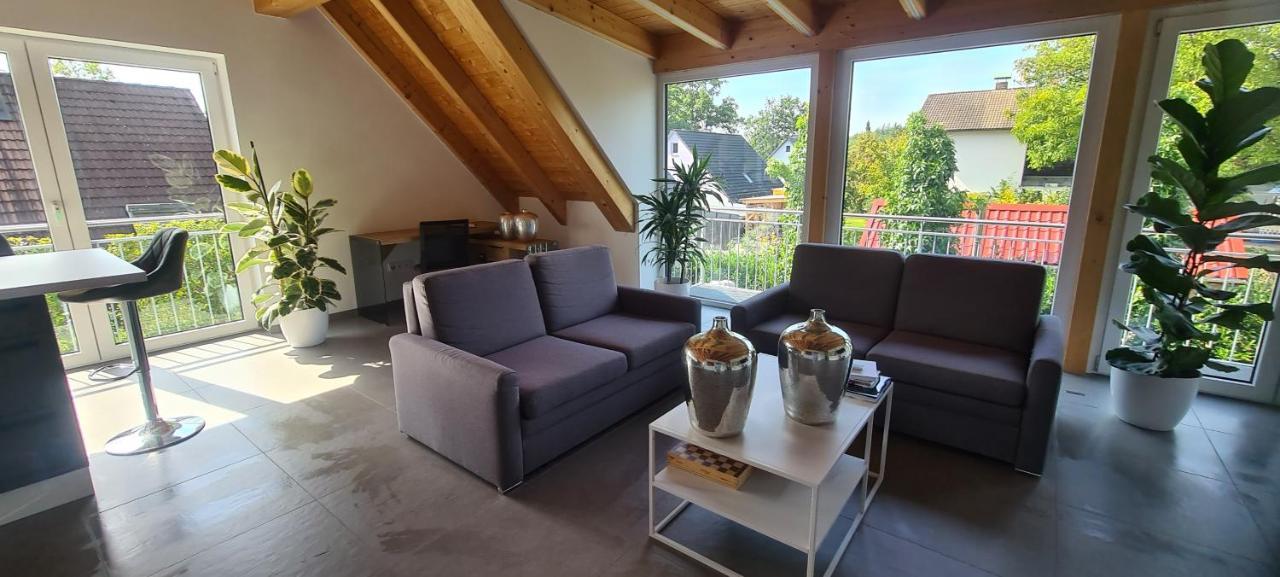 Moderne Ferienunterkunft/Wohnung Burgthann 外观 照片