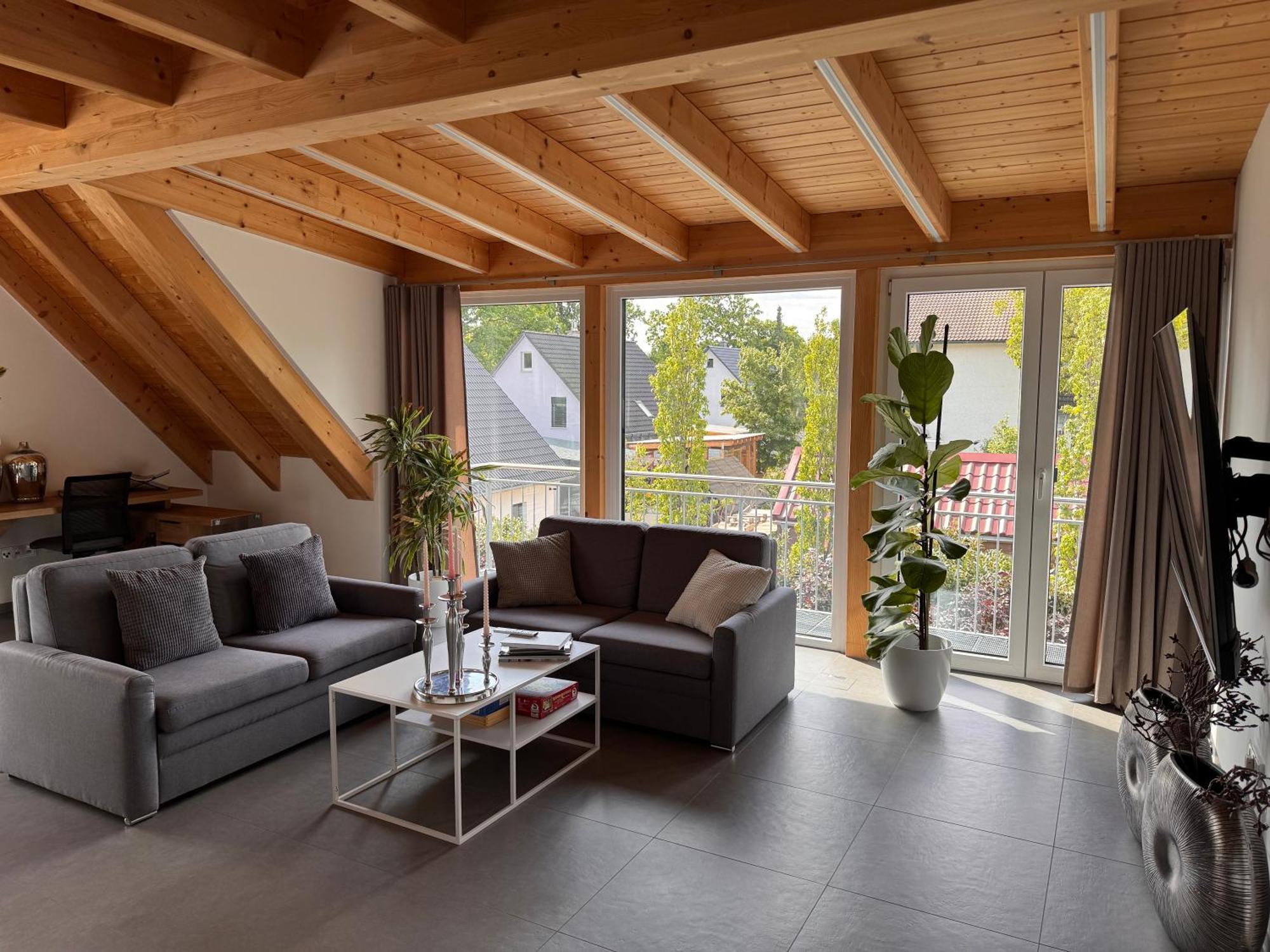 Moderne Ferienunterkunft/Wohnung Burgthann 外观 照片